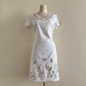 vintage Studio Ease white embroidered floral mini/midi dress size 6